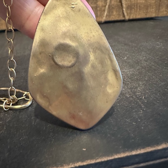 Goldtone Statement Coral Color Stone/Glass (?) Pendant SOFIA NECKLACE - Picture 8 of 8